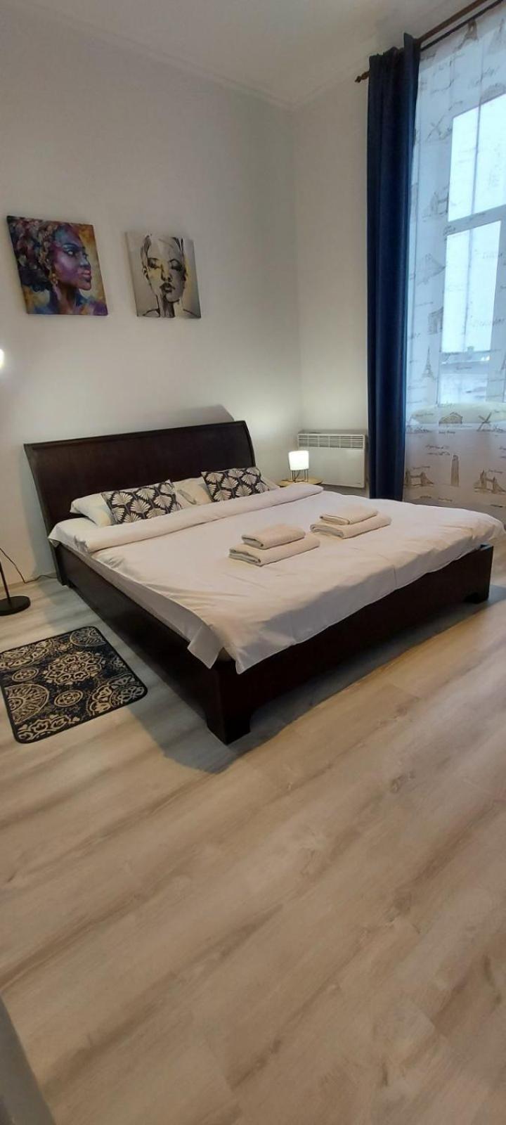 White Rooms On City Center Lviv Luaran gambar